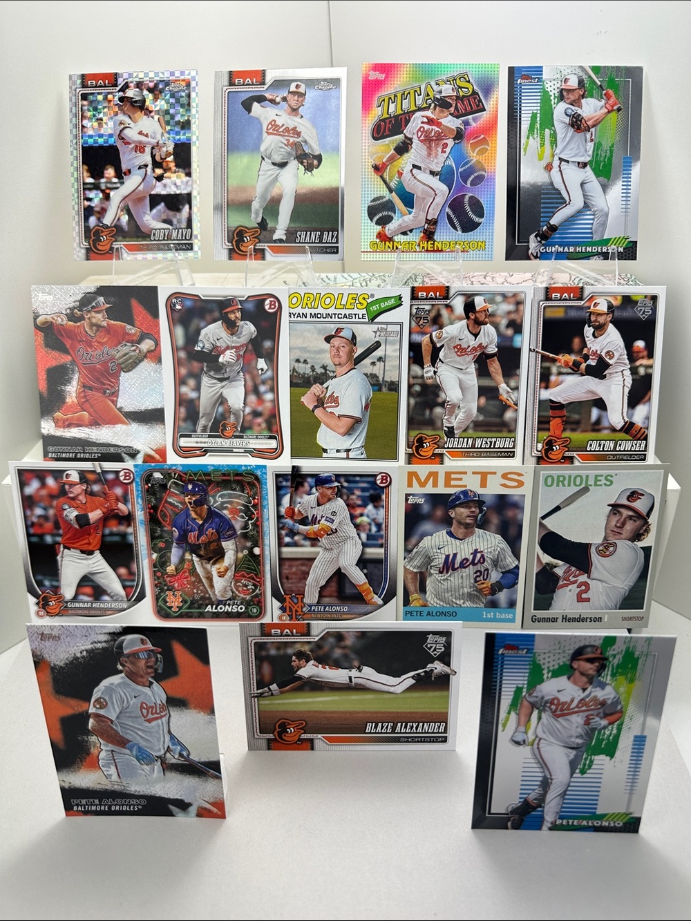Pete Alonso 26’ Orioles cards+ Mets cards & Coby Mayo X-Fractor/Gunner Henderson
